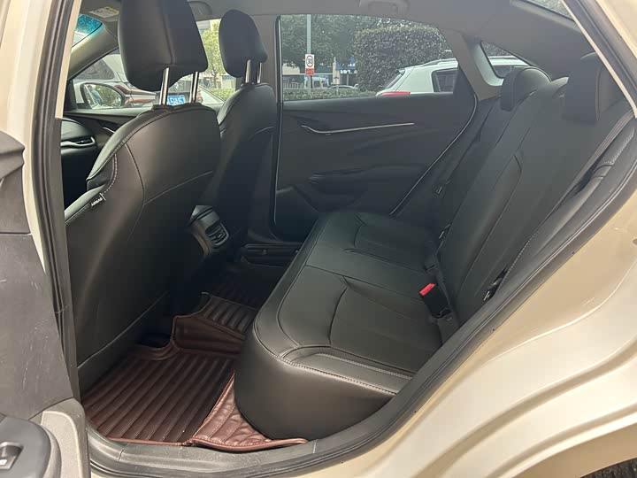 Фото 9 - Buick Excelle GT