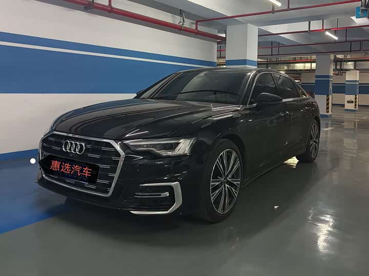 Фото 1 - Audi A6L