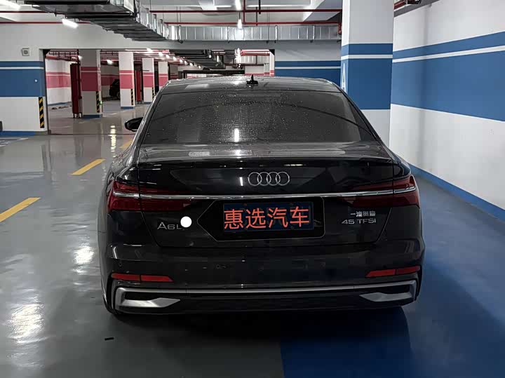 Фото 7 - Audi A6L