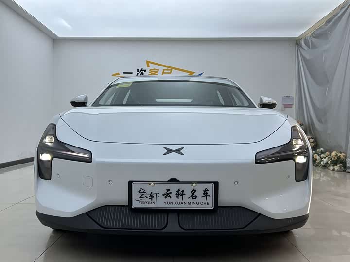 Фото 2 - XPeng Mona M03