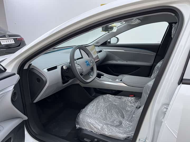 Фото 9 - XPeng Mona M03