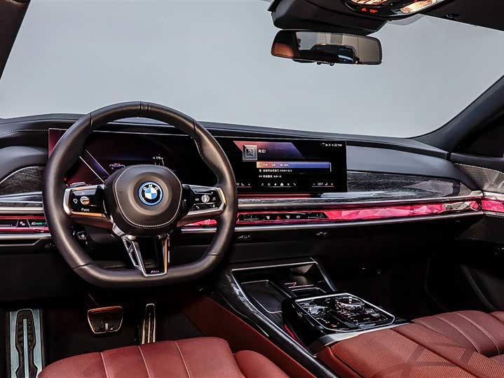 Фото 7 - BMW i7