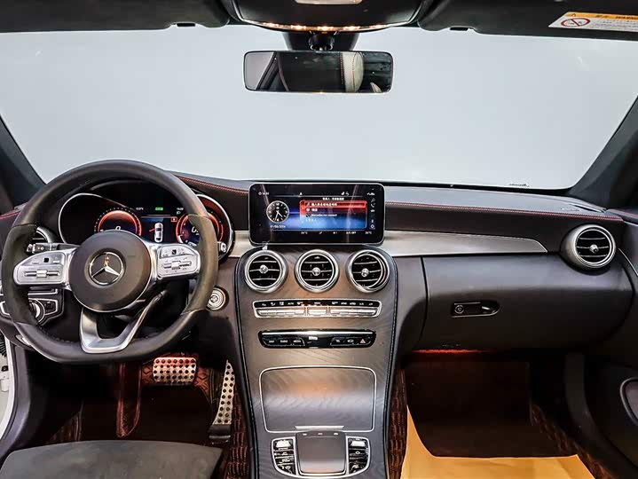 Фото 4 - Mercedes-Benz C-Class