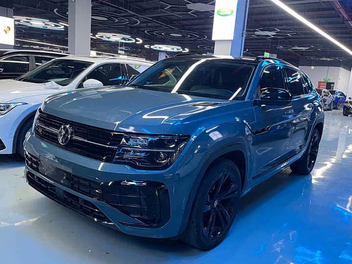 Фото 1 - Volkswagen Teramont X