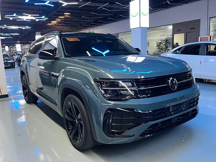 Фото 3 - Volkswagen Teramont X