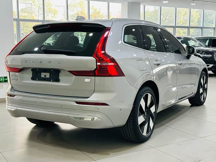 Фото 5 - Volvo XC60 Hybrid