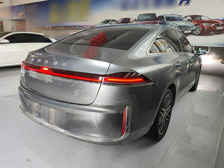 Фото 7 - Roewe M7 DMH