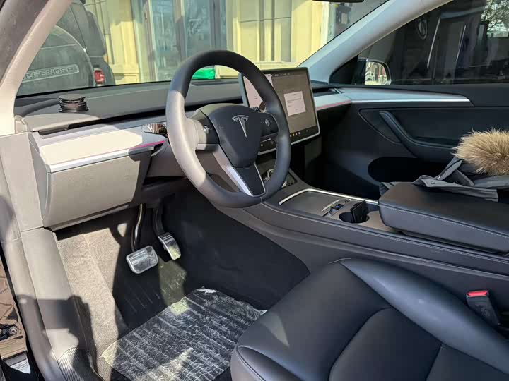 Фото 5 - Tesla Model Y