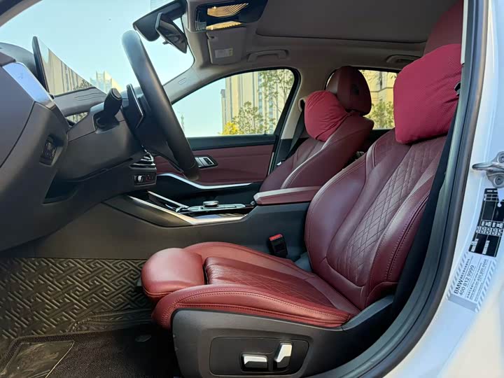 Фото 4 - BMW 3 Series