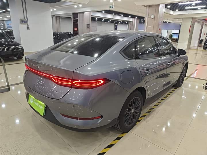 Фото 6 - BYD Qin Plus
