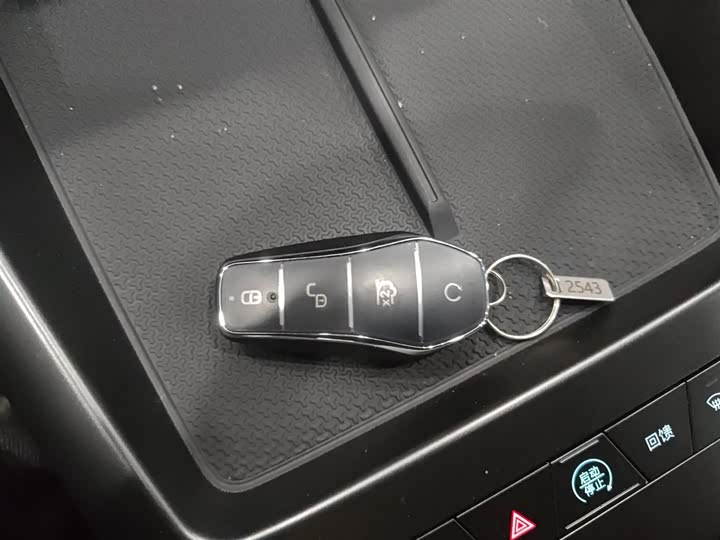 Фото 8 - BYD Qin Plus