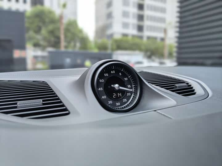 Фото 7 - Porsche Cayenne