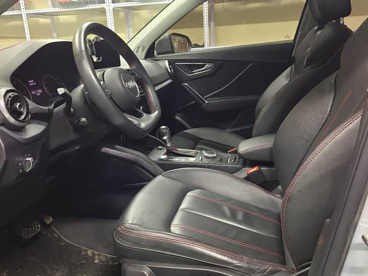 Фото 7 - Audi Q2L