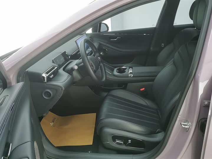 Фото 9 - GAC Aion RT