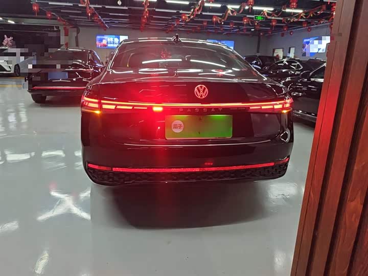 Фото 6 - Volkswagen Passat