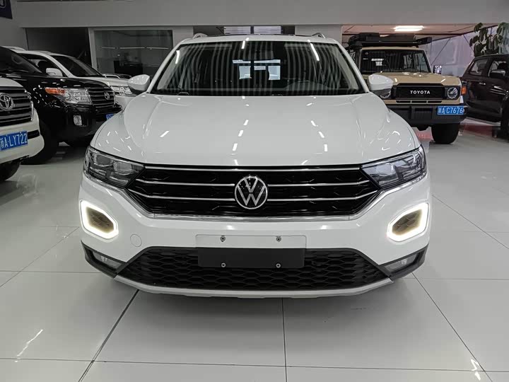 Фото 2 - Volkswagen T-Roc