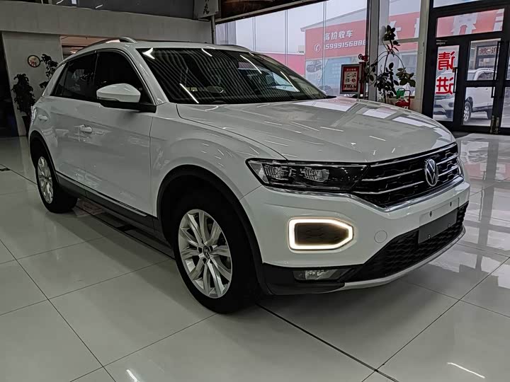 Фото 3 - Volkswagen T-Roc