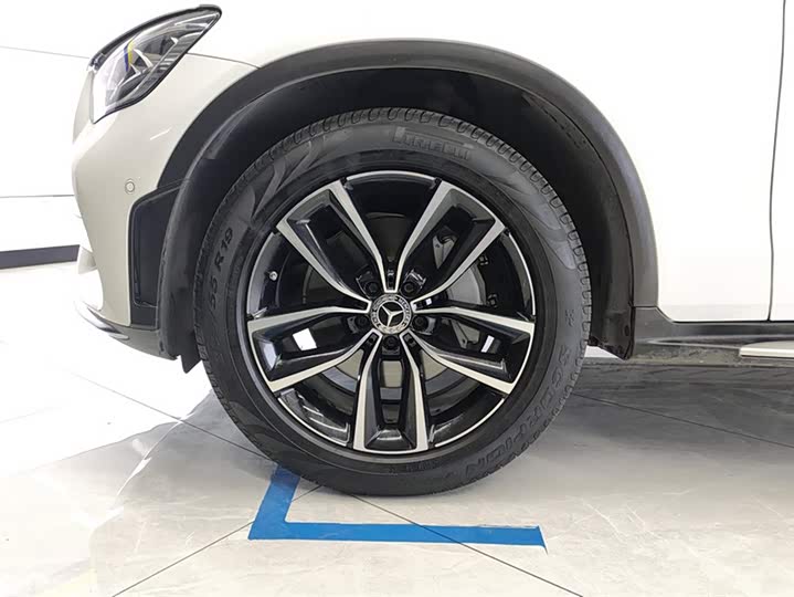 Фото 6 - Mercedes-Benz GLC-Class