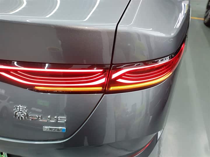 Фото 8 - BYD Qin Plus