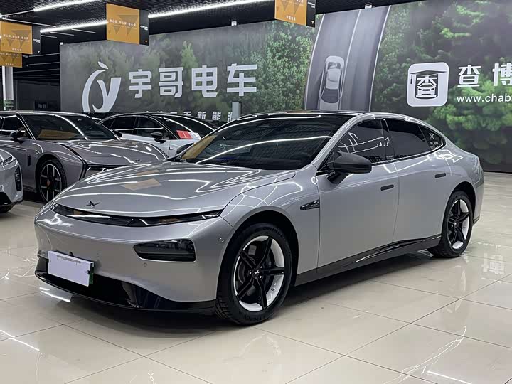 Фото 1 - XPeng P7