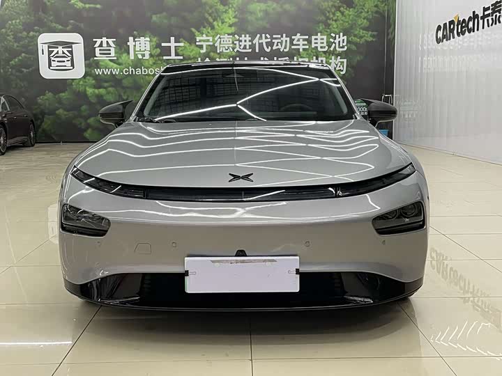 Фото 2 - XPeng P7