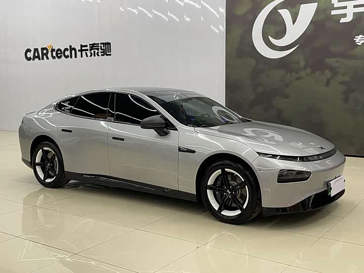 Фото 3 - XPeng P7