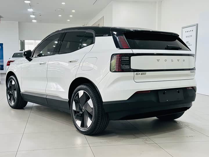 Фото 7 - Volvo EX30