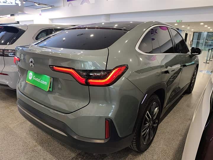 Фото 7 - Nio EC6