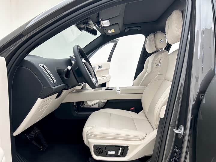 Фото 7 - LiXiang L7