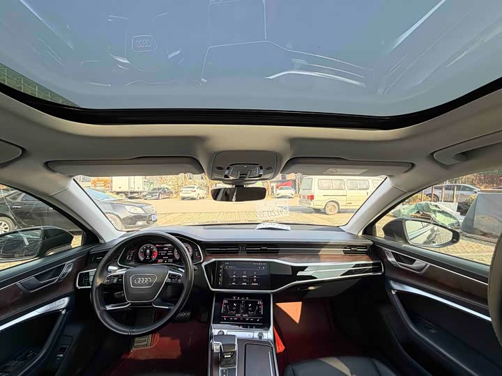 Фото 6 - Audi A6