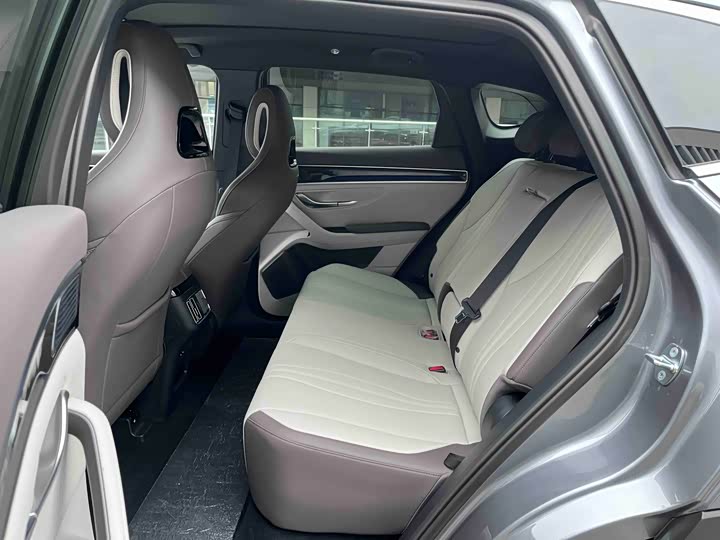 Фото 6 - BYD Song Plus Hybrid/EV