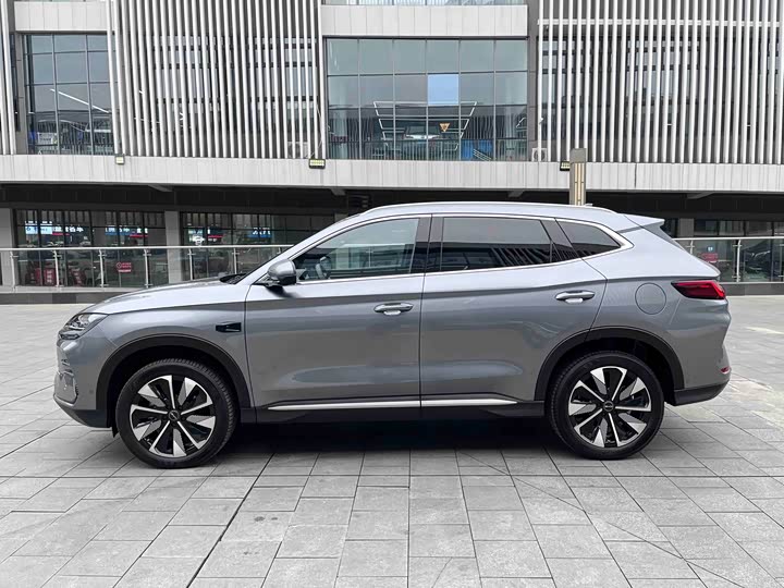 Фото 9 - BYD Song Plus Hybrid/EV