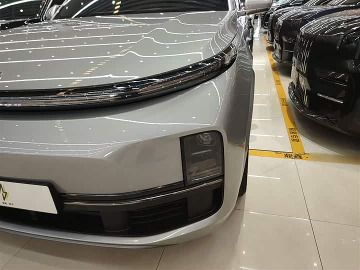 Фото 6 - LiXiang L8