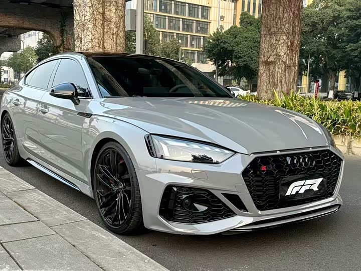 Фото 2 - Audi RS 5