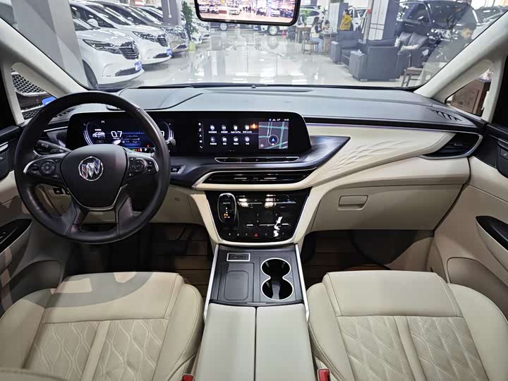 Фото 4 - Buick GL8 ES