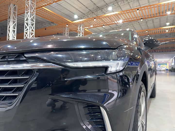 Фото 3 - Buick Envision Plus