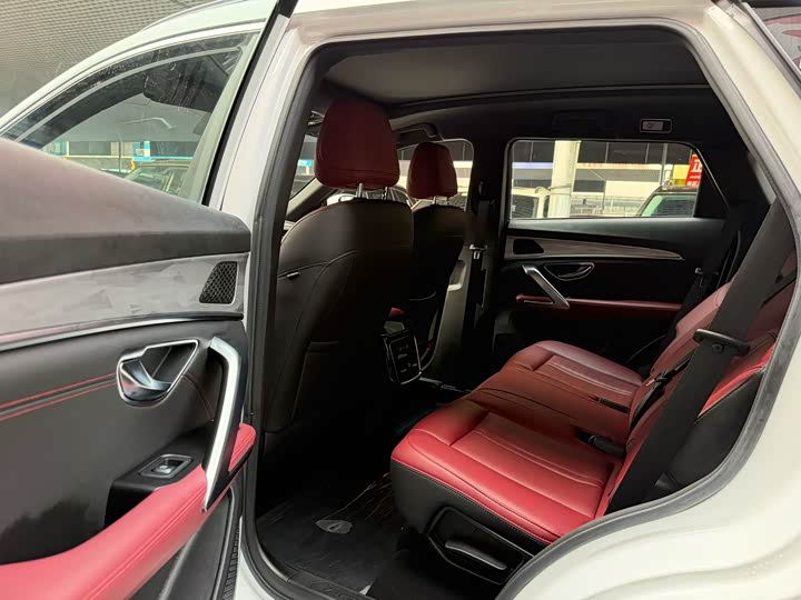 Фото 8 - Jetour X70