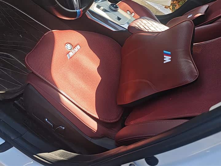 Фото 9 - BMW 3 Series