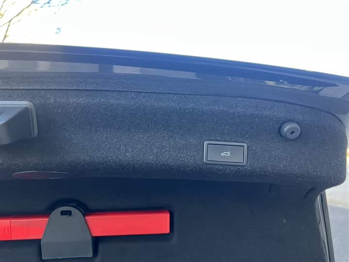 Фото 4 - Volkswagen Magotan