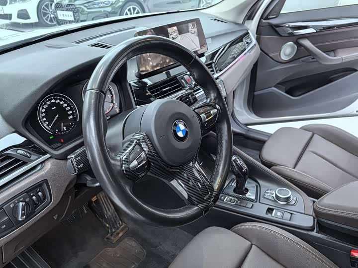 Фото 5 - BMW X1