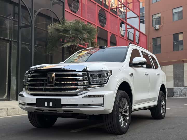 Фото 1 - Tank 500 Hybrid