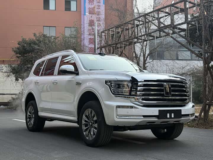 Фото 2 - Tank 500 Hybrid