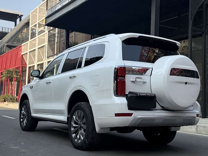 Фото 5 - Tank 500 Hybrid