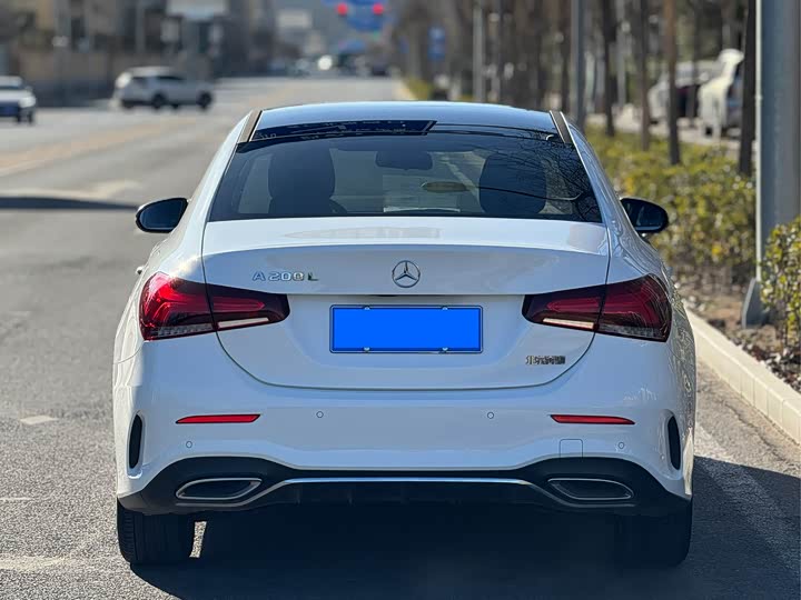Фото 5 - Mercedes-Benz A-Class