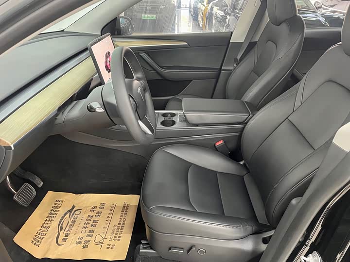 Фото 7 - Tesla Model Y