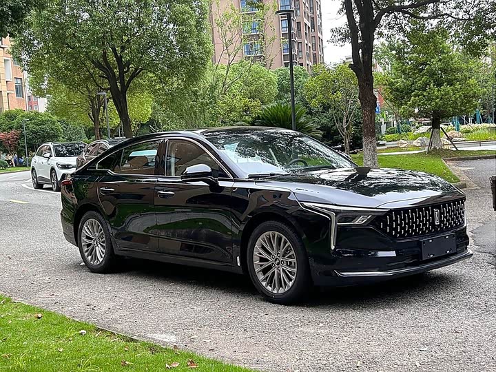 Фото 4 - Bestune B70