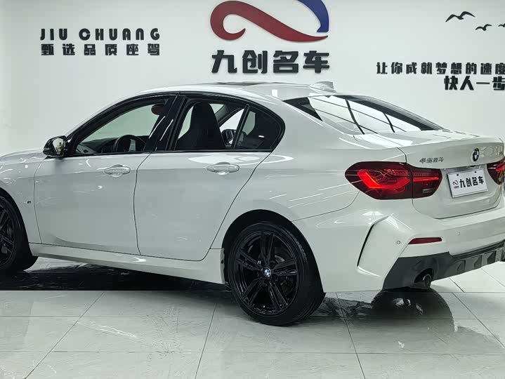 Фото 5 - BMW 1 Series