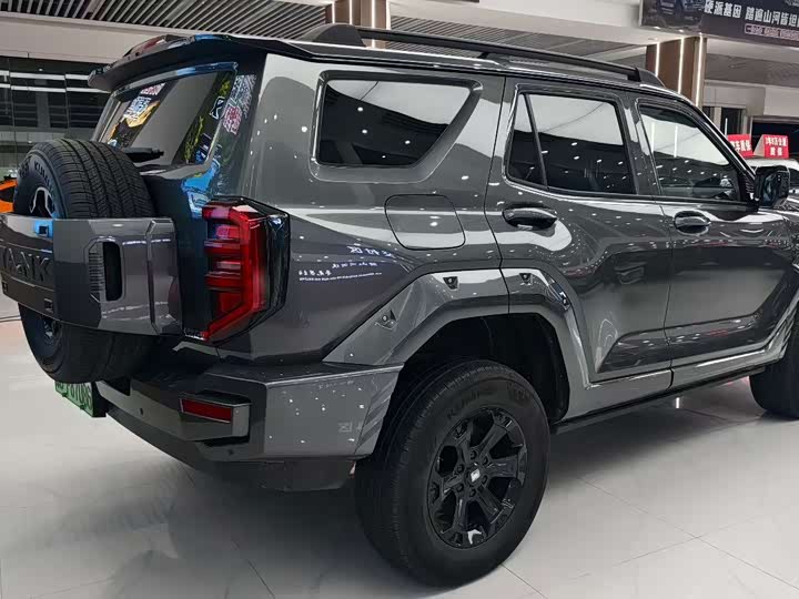 Фото 7 - Tank 400 Hybrid