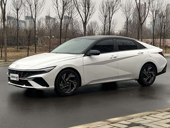 Фото 1 - Hyundai Elantra N line