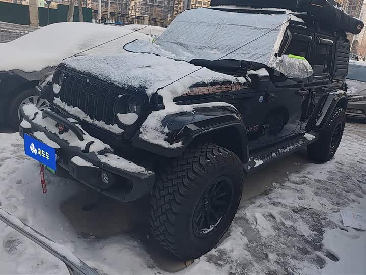 Фото 1 - Jeep Wrangler Hybrid